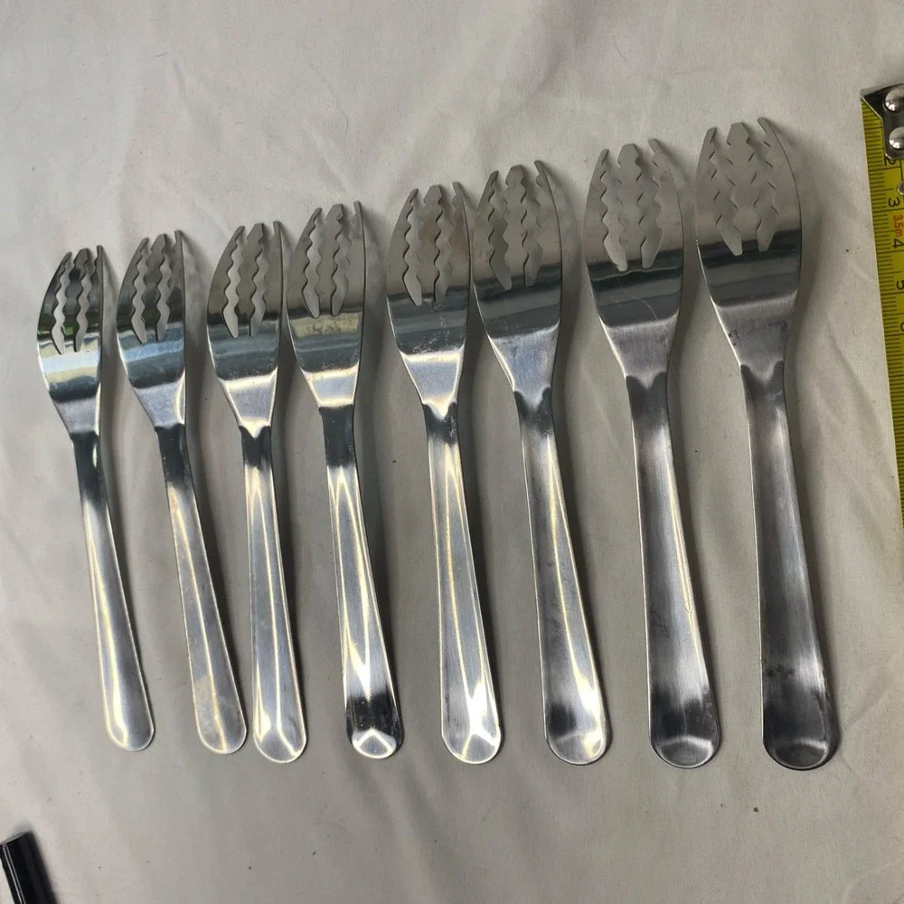 Set Of 8 Unbranded Fruit Forks